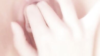 bộ đồ hầu gái của em gái