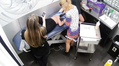 tiệm xỏ khuyên 1