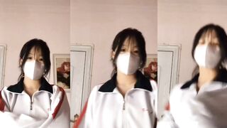 調教妹妹脫光做作業