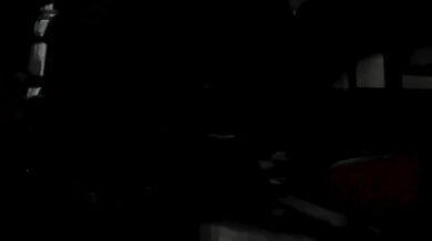 Đưa bạn gái về ký túc xá để quan hệ và chụp ảnh selfie 1