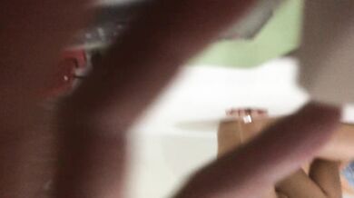 非常嫩的大學妹子