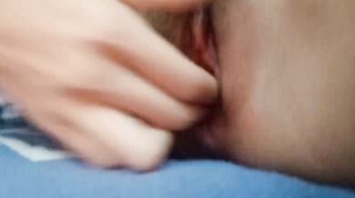 白襪JK妹妹挖穴自拍