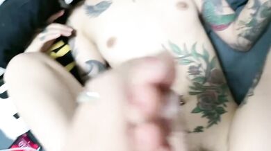 第一視角和紋身美女出入平安做愛