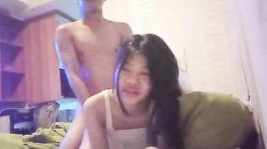 Cô hàng xóm sex 2