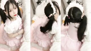 雙馬尾紋身女仆誘惑