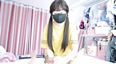 女性配達員が体で報復