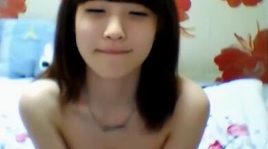 泥棒6の前にも(￣‿‿￣)女の子がいた