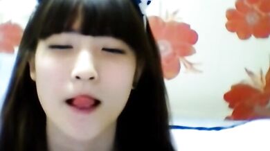 泥棒6の前にも(￣‿‿￣)女の子がいた