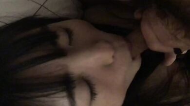 可愛妹妹被男友要求口交