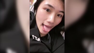 淡藍色內褲