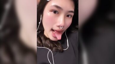 淡藍色內褲