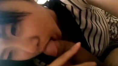 崇仁護專妹子含大肉棒(5)