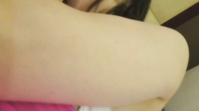 調教熟女口交扣逼噴水