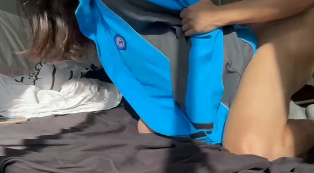 後入貧乳白絲校服妹