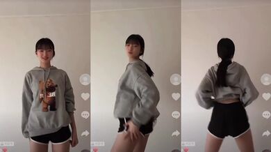 Korean girl goes from hot dancing to naked dancing