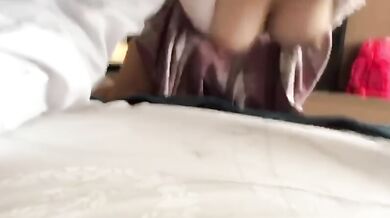 巨乳JK自拍被後入