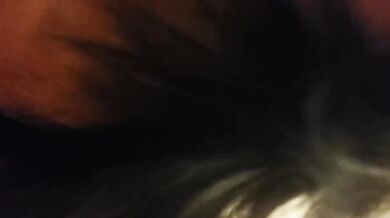 高中妹妹超主動幫把男生微軟的肉棒再吹硬