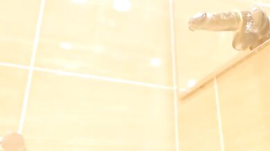 日本妹妹綫上直播洗澡自慰