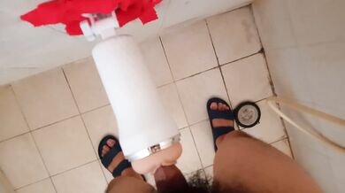 Cốc thủ dâm xuất tinh