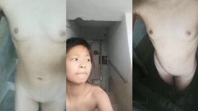 羞辱戀物癖在公共樓梯上行走