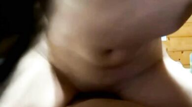 貧乳妹妹酒店騎馬潮吹