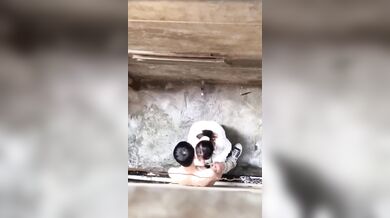 High School Couple Caught in Live Stream After School in Secluded Alley
