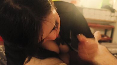 馬來西亞援交妹 part3 口交掃除像個母狗一樣把精液舔光