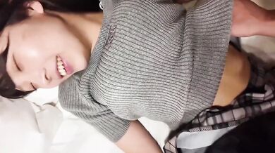 雪白日本美女口交