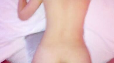 台北妹子做愛被偷拍背後位被男友無套中出