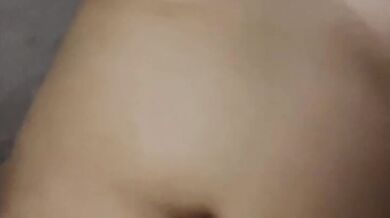 19歳 セフレ 避妊なし中出し集