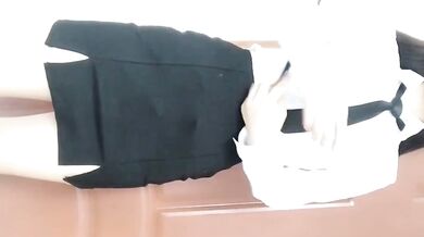 清純女孩穿教師服裝自慰