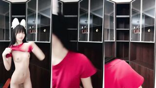 可愛貧乳主播跳舞