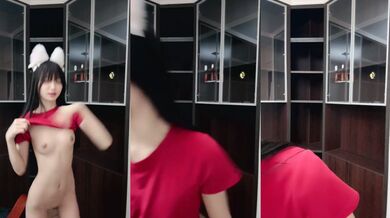 可愛貧乳主播跳舞