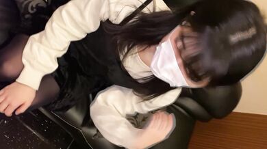 純粋清楚原石美女３