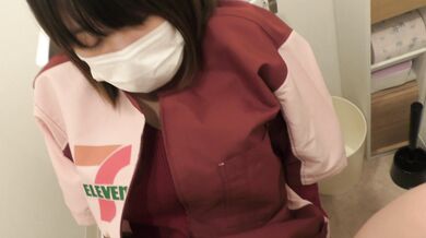 711有兼職員工在工作1