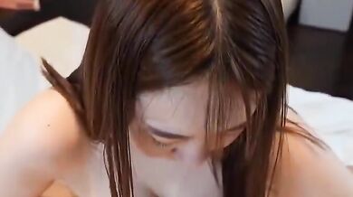 Hành vi tình dục cưỡng bức