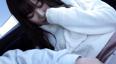 Female college student performs oral sex in car for money