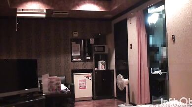 ♡無修正♡ リアル部活女子3【解禁】部活終わりに出會い系 en助　本物実録　本物**學生　おじさん好きのする最高グラマーボディ