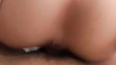 Nữ sinh quan hệ tình dục với nam sinh trong giảng đường