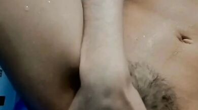 馬來妹妹天天自慰