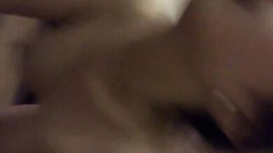 巨乳の女の子が後ろから犯されるのがとても気持ちいい