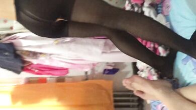 超級騷狂扭臀黑薄絲襪做愛