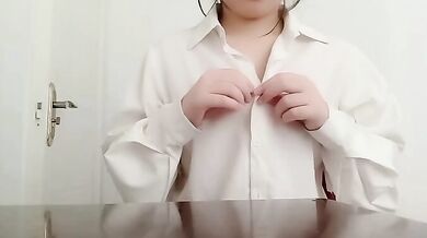 Big breasts and rabbit teeth sister pinching and kneading breasts