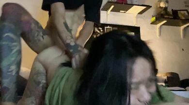 新加坡淫娃自拍被男友後入