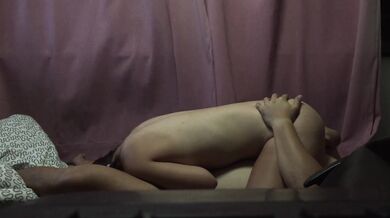 新加坡情侶在家做愛自拍影片