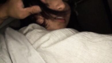 【露出】夜だからベランダでセックスしても大丈夫でしょ？