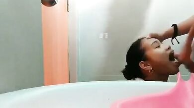 菲律賓高中情侶廁所啪啪2