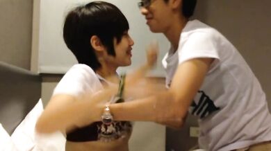 女たちは夜更けにいつも寂しさを感じる