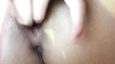 日本兔牙高中妹宿舍自慰1