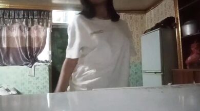 巨乳眼鏡娘セクシーダンス